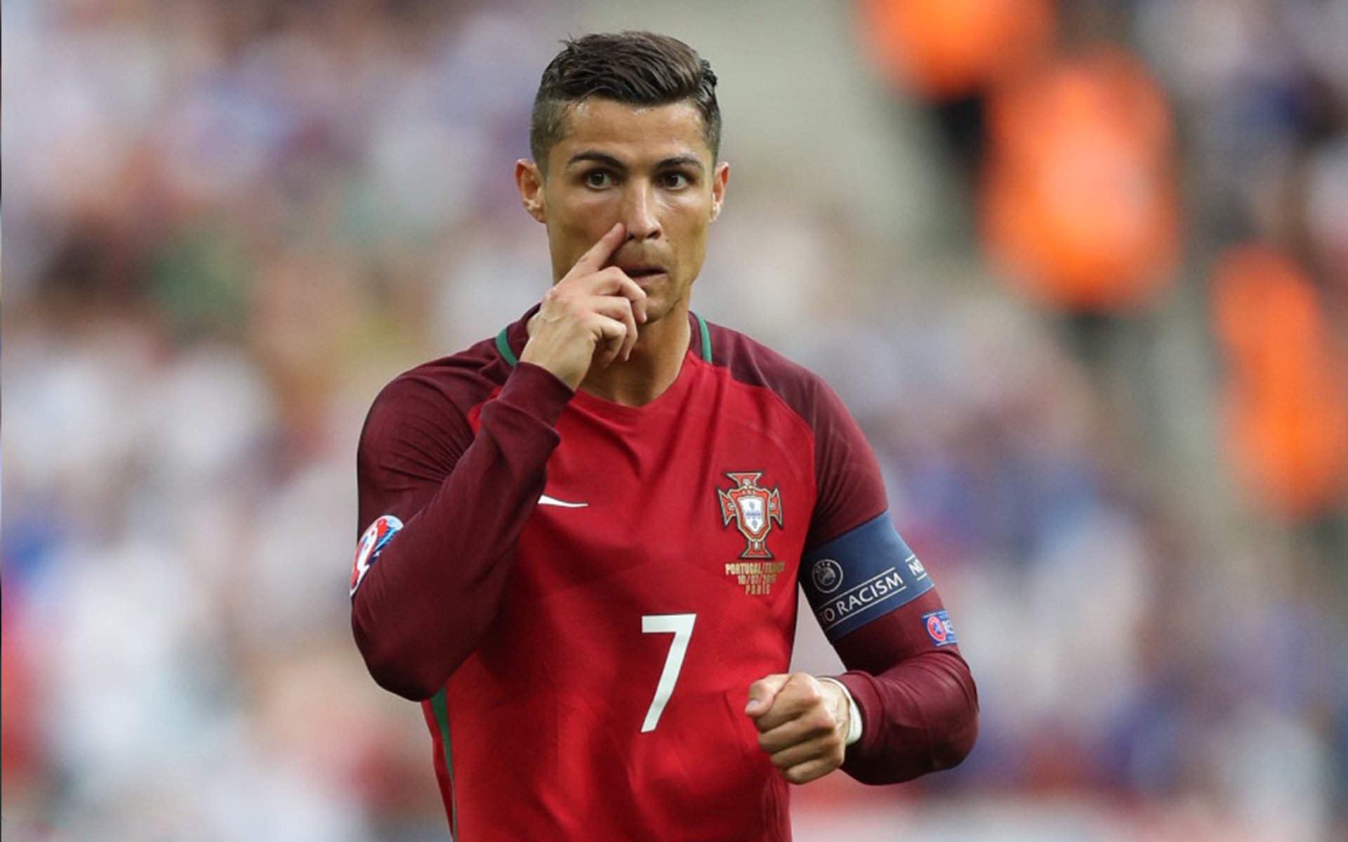 英雄迟暮与新人加冕,2026世界杯,布罗佐维奇闪耀,英格兰险胜捷克,宿命轮回中的强强对话